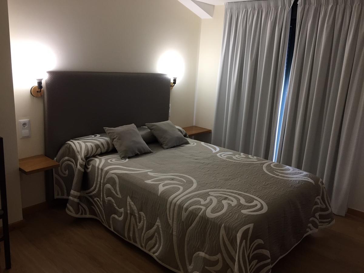 Hostal Santa Baia Ribadumia Buitenkant foto