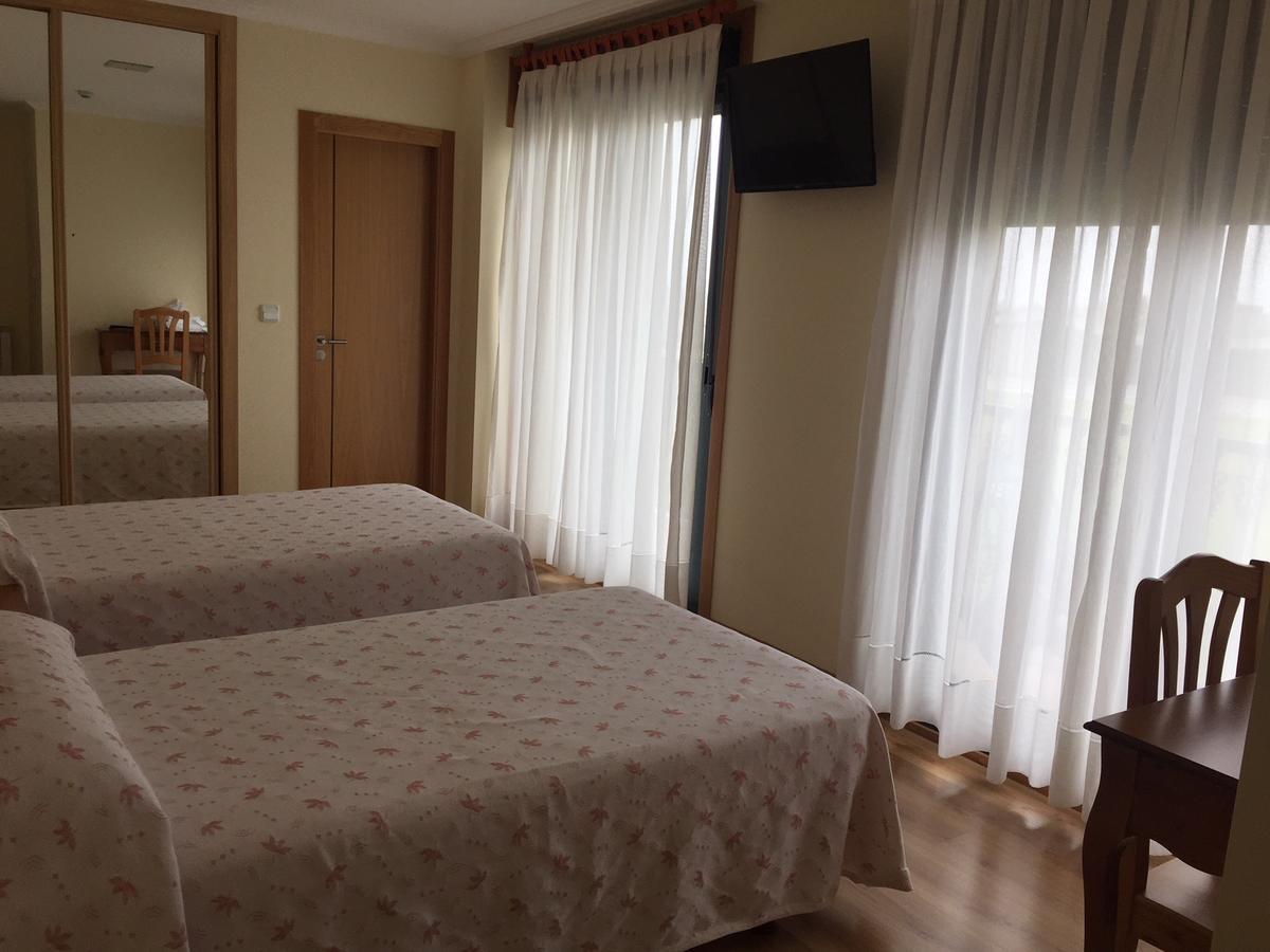 Hostal Santa Baia Ribadumia Buitenkant foto